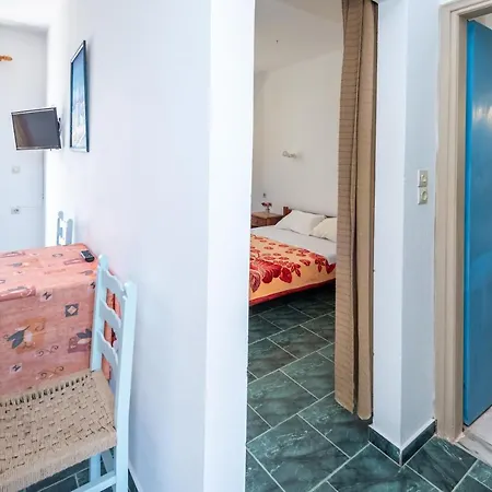 Fotini Holiday home *